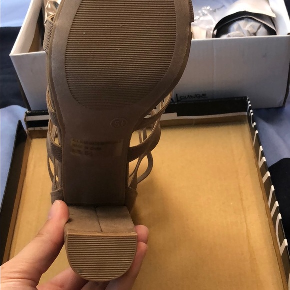 Sandals - Picture 3 of 6